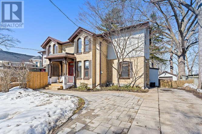 84 MCNAUGHTON STREET