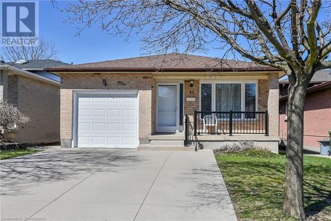 43 EVEREST Street Hamilton ON L8W2J5