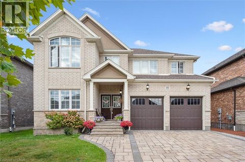 77 EAGLECREST Street Kitchener ON N2K4K1