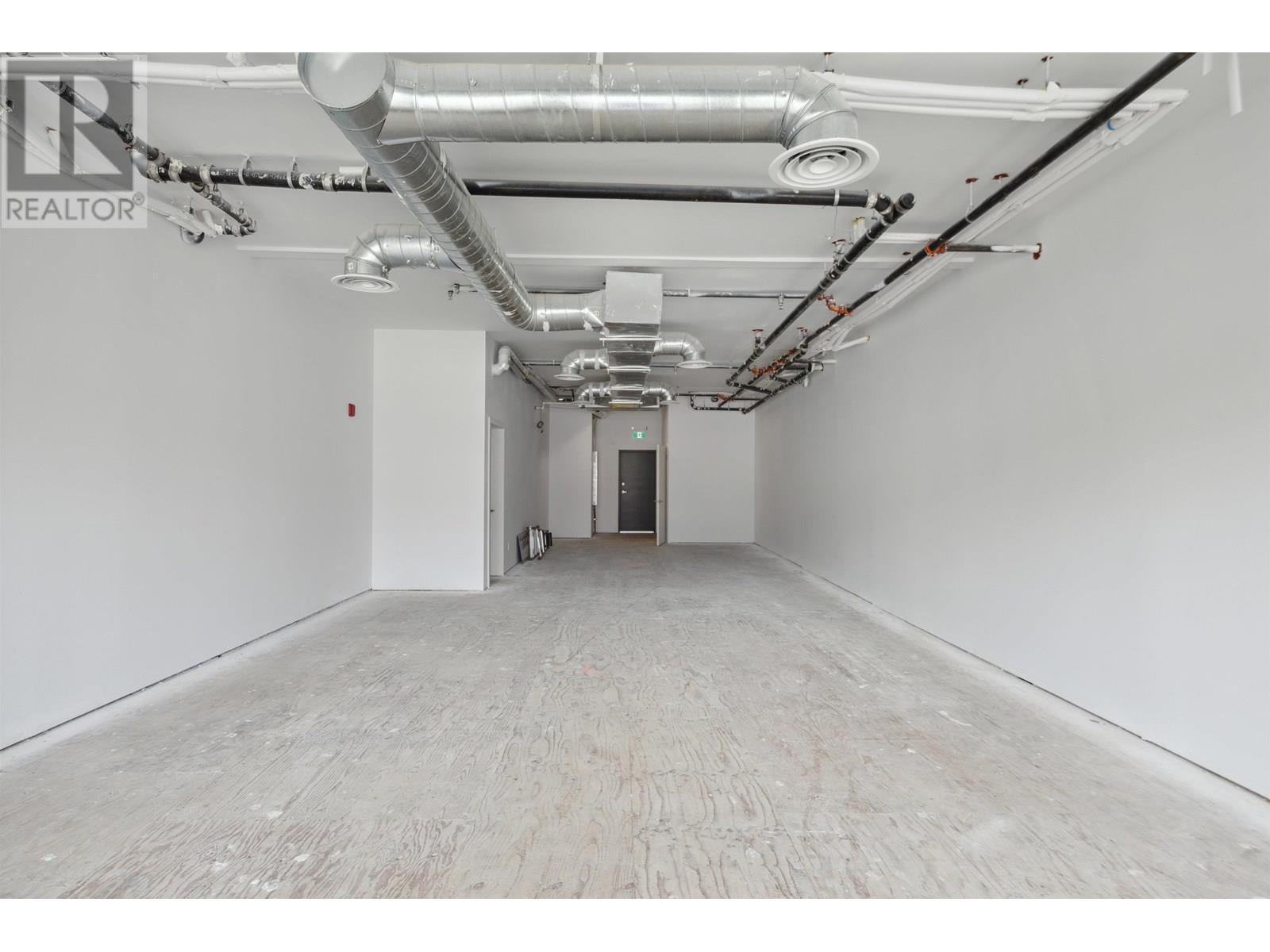 1635 MARINE DRIVE