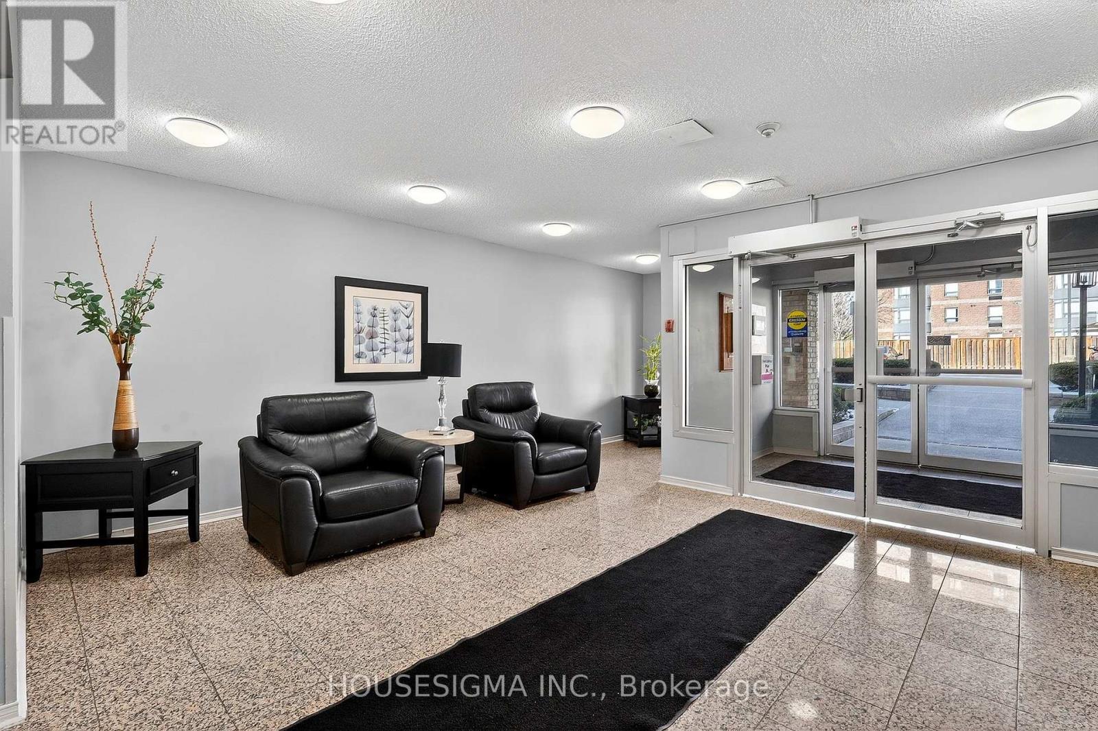 416 - 78 ROEHAMPTON AVENUE