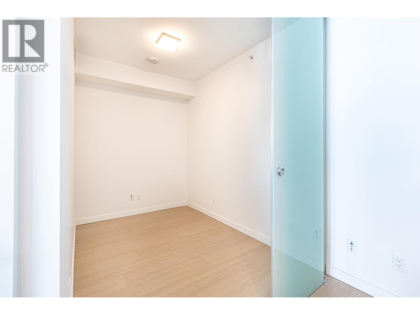 809 2378 ALPHA AVENUE