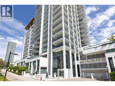 809 2378 ALPHA AVENUE Burnaby BC V5C0K2