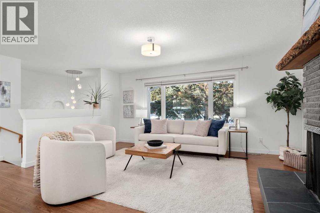 3251 Bearspaw Drive NW