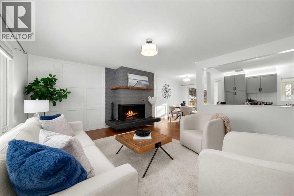 3251 Bearspaw Drive NW