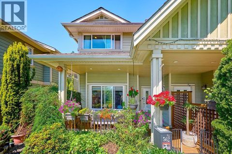 562 W KEITH ROAD North Vancouver BC V7M1M4