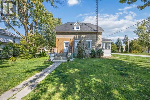 3201 PARK STREET Brooke-Alvinston ON N0N1K0