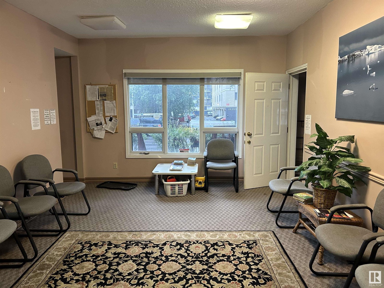 10024 116 ST NW
