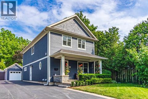 44 HEAD Street Oakville ON L6K1L5