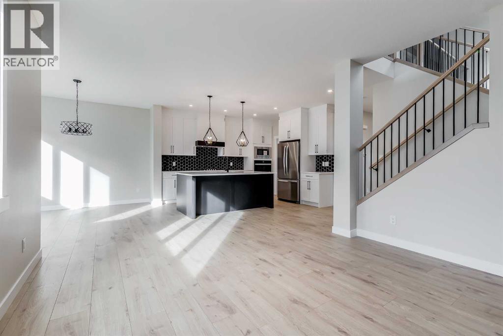 468 Rivercrest View