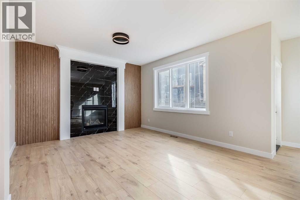 468 Rivercrest View
