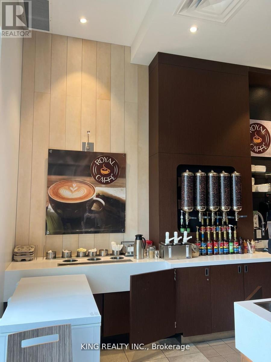 107 - 3075 HOSPITAL GATE