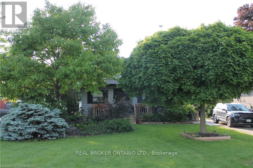 7994 WELLINGTON 12 ROAD