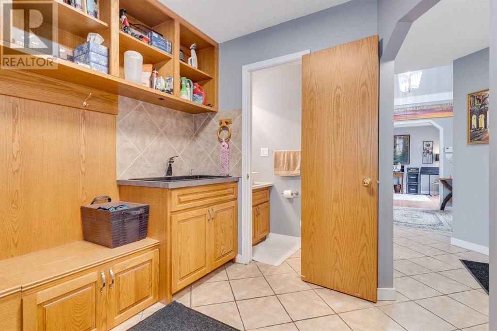 45 Sunset Crescent