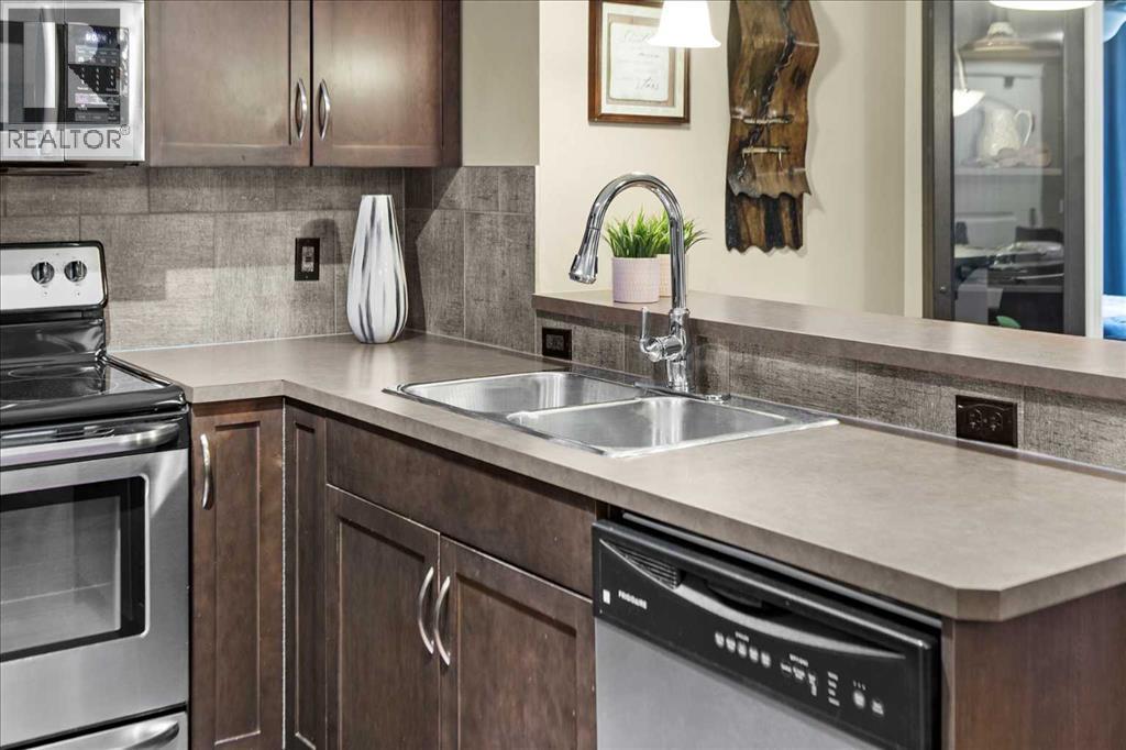 3314, 10 Country Village Park NE