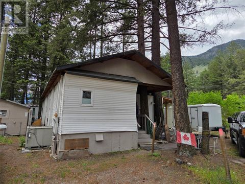 1498 Main Street Unit# 15 Olalla BC V0X1N6