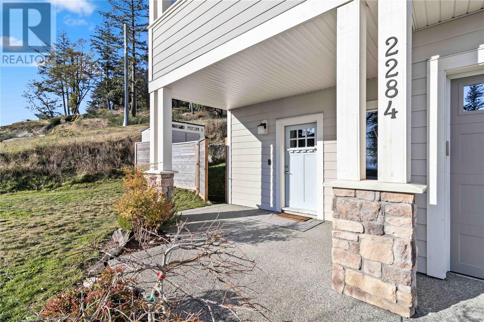 2284 Mountain Heights Dr