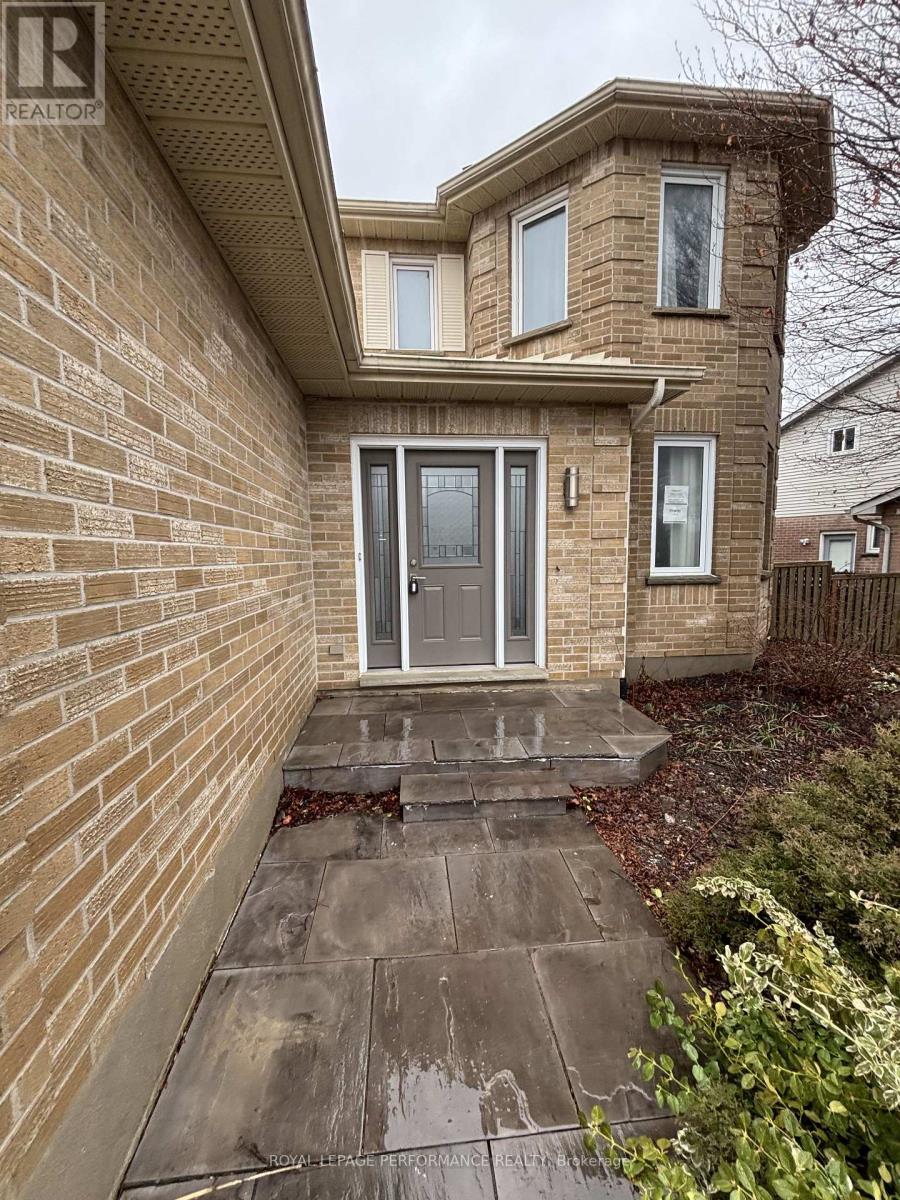 123 NAPOLEON COURT