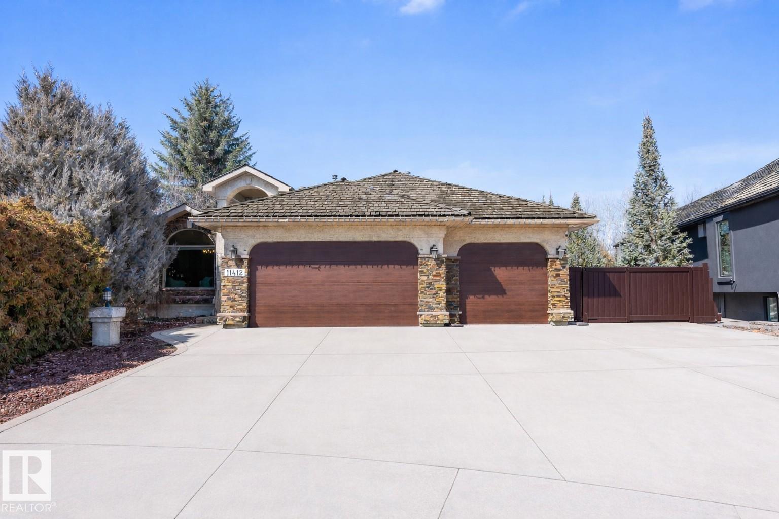 11412 12 AV NW NW