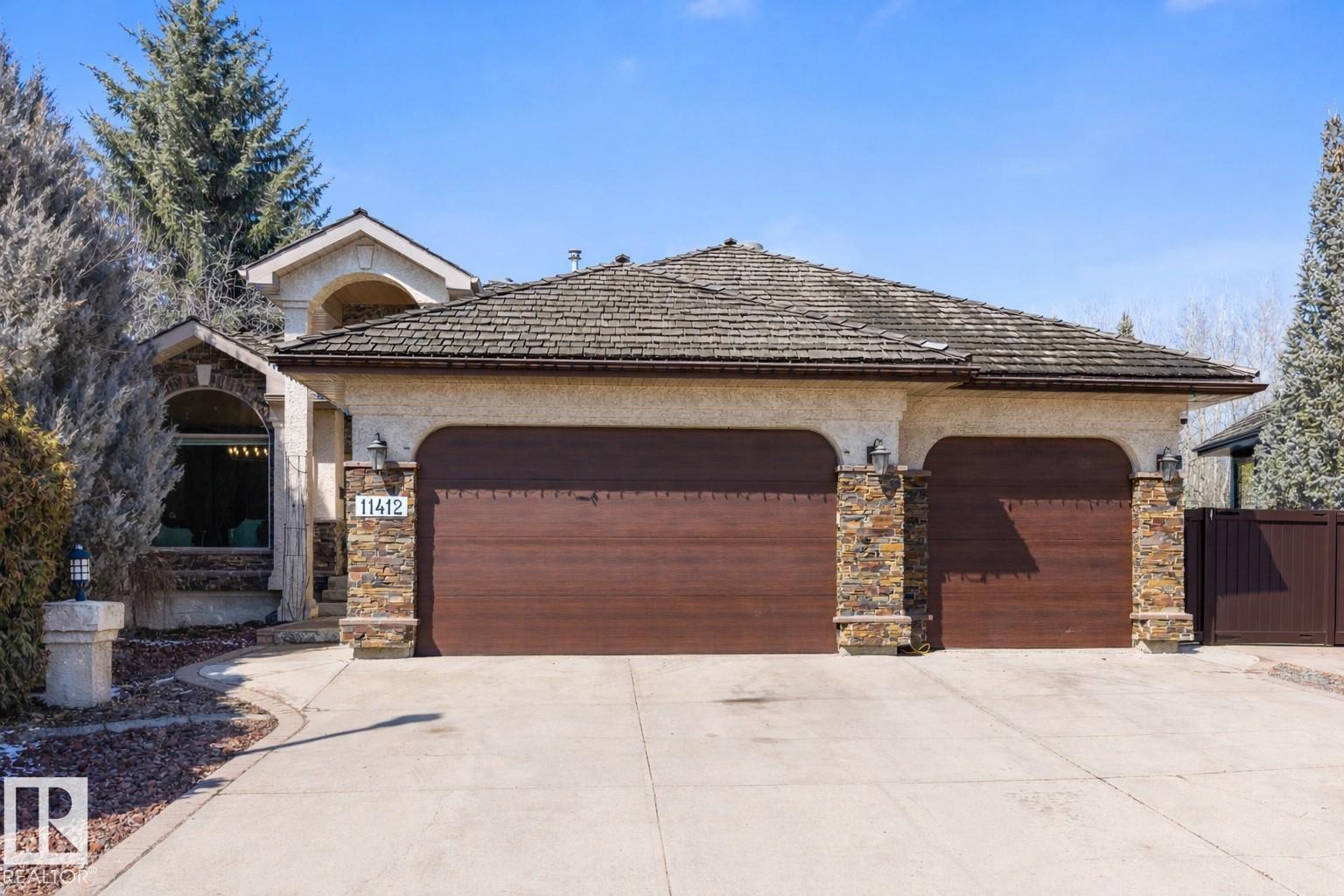 11412 12 AV NW NW