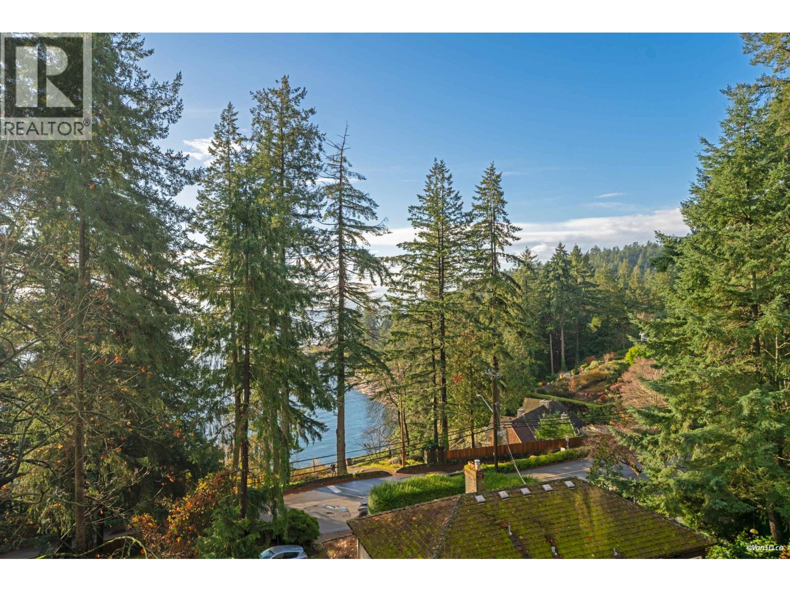 4437 PICCADILLY NORTH