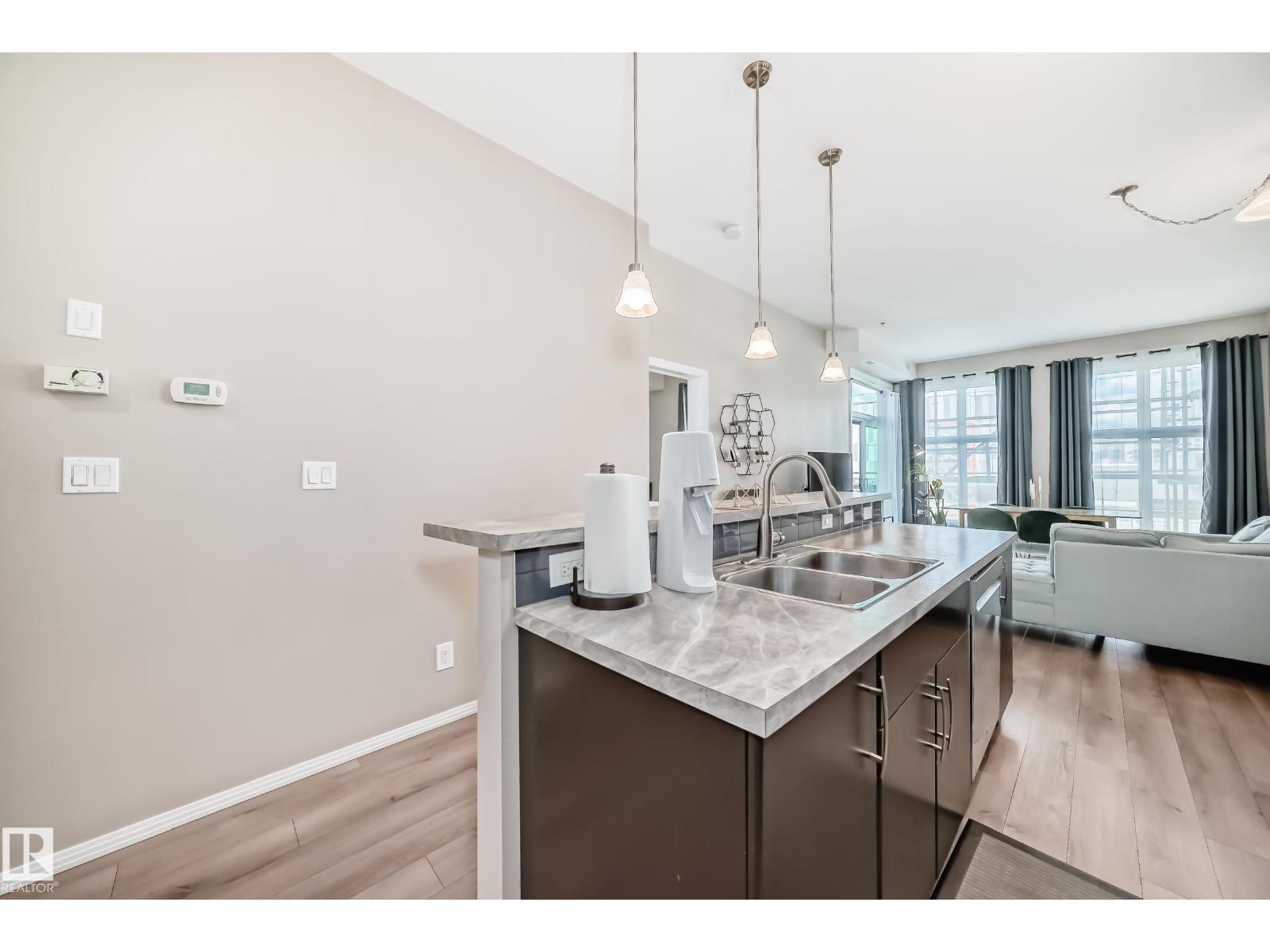 #216 10531 117 ST NW