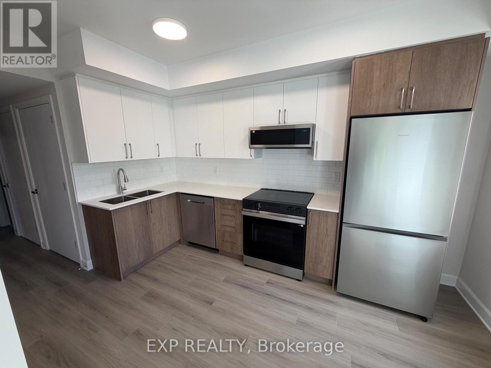 . - 258 MONTFORT STREET