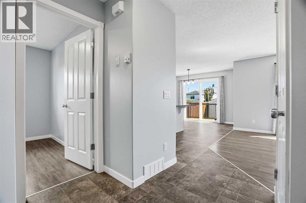 207 Sagewood Drive SW