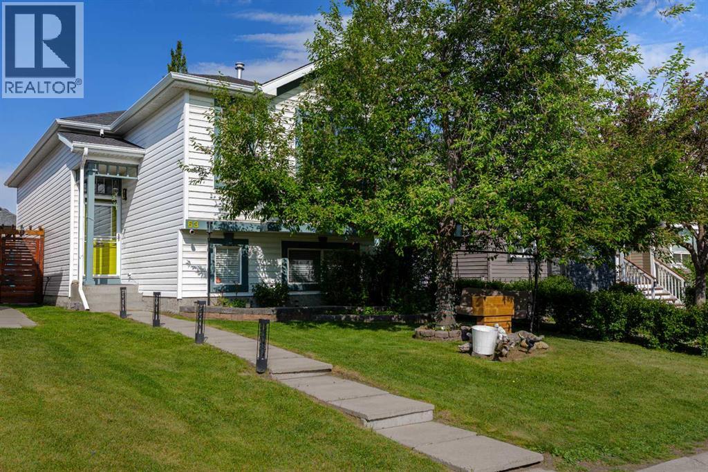 63 Coventry View NE