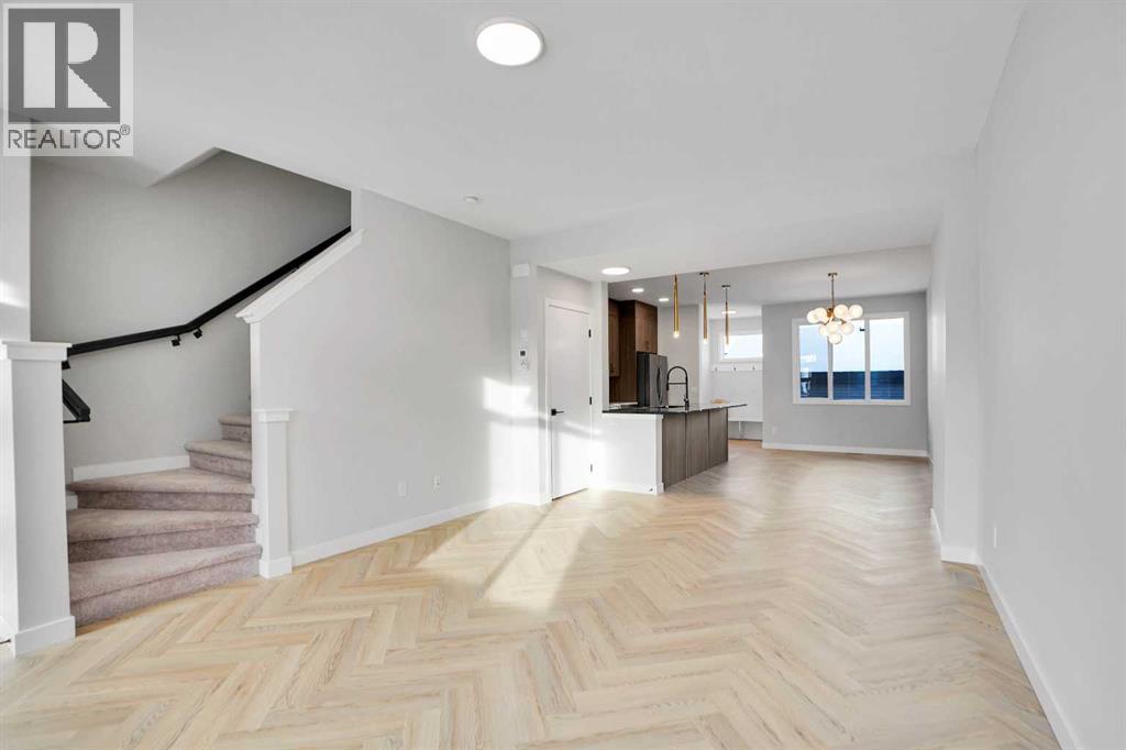 144 Cobblestone Gate SW