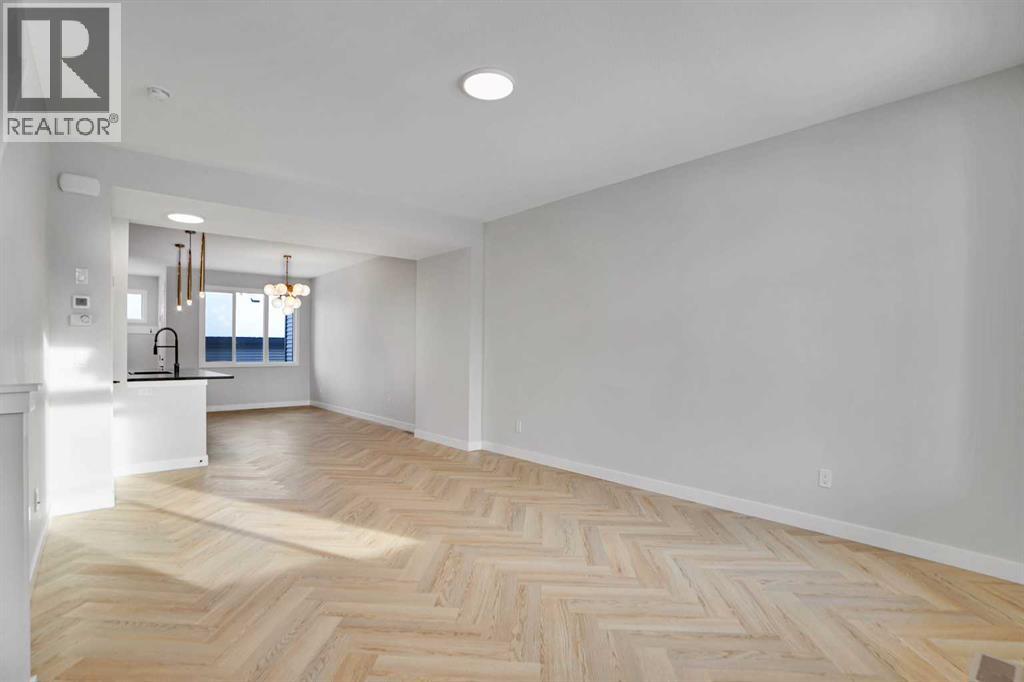 144 Cobblestone Gate SW