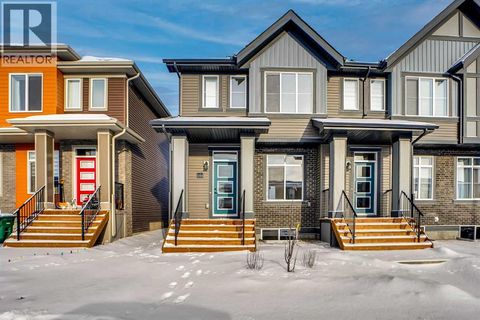 144 Cobblestone Gate SW Airdrie AB T4B5J9