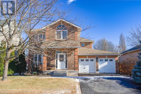 230 HONEYWOOD AVENUE Kingston (Kingston East (Incl Barret Crt)) ON K7K7L4