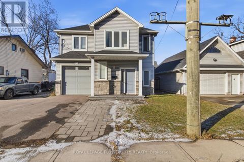 13 GRAFTON AVENUE Hamilton (Hamilton Beach) ON L8H7E6