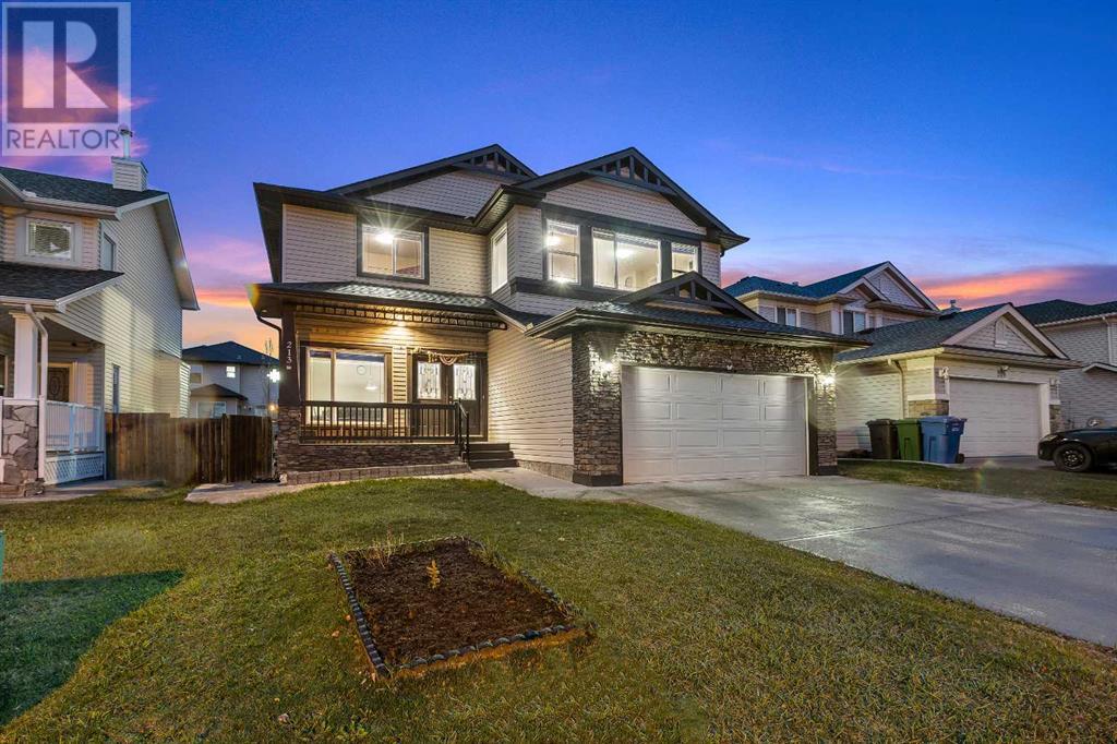 213 Hawkmere Close