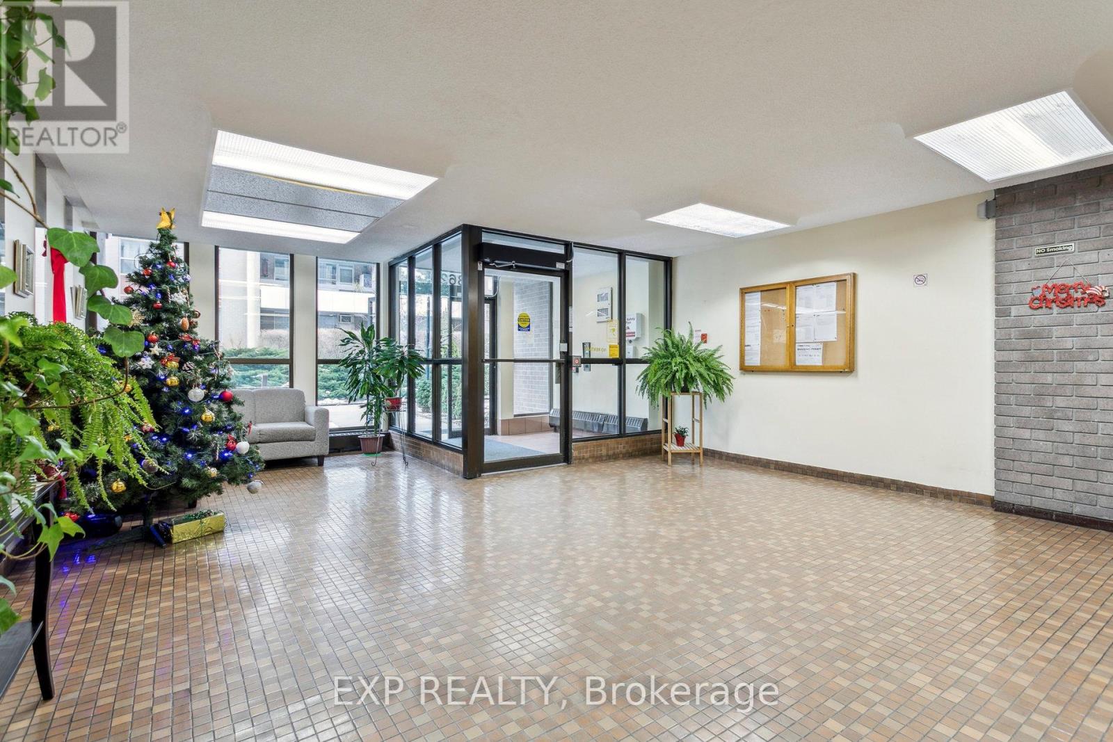506 - 3625 LAKESHORE BOULEVARD W
