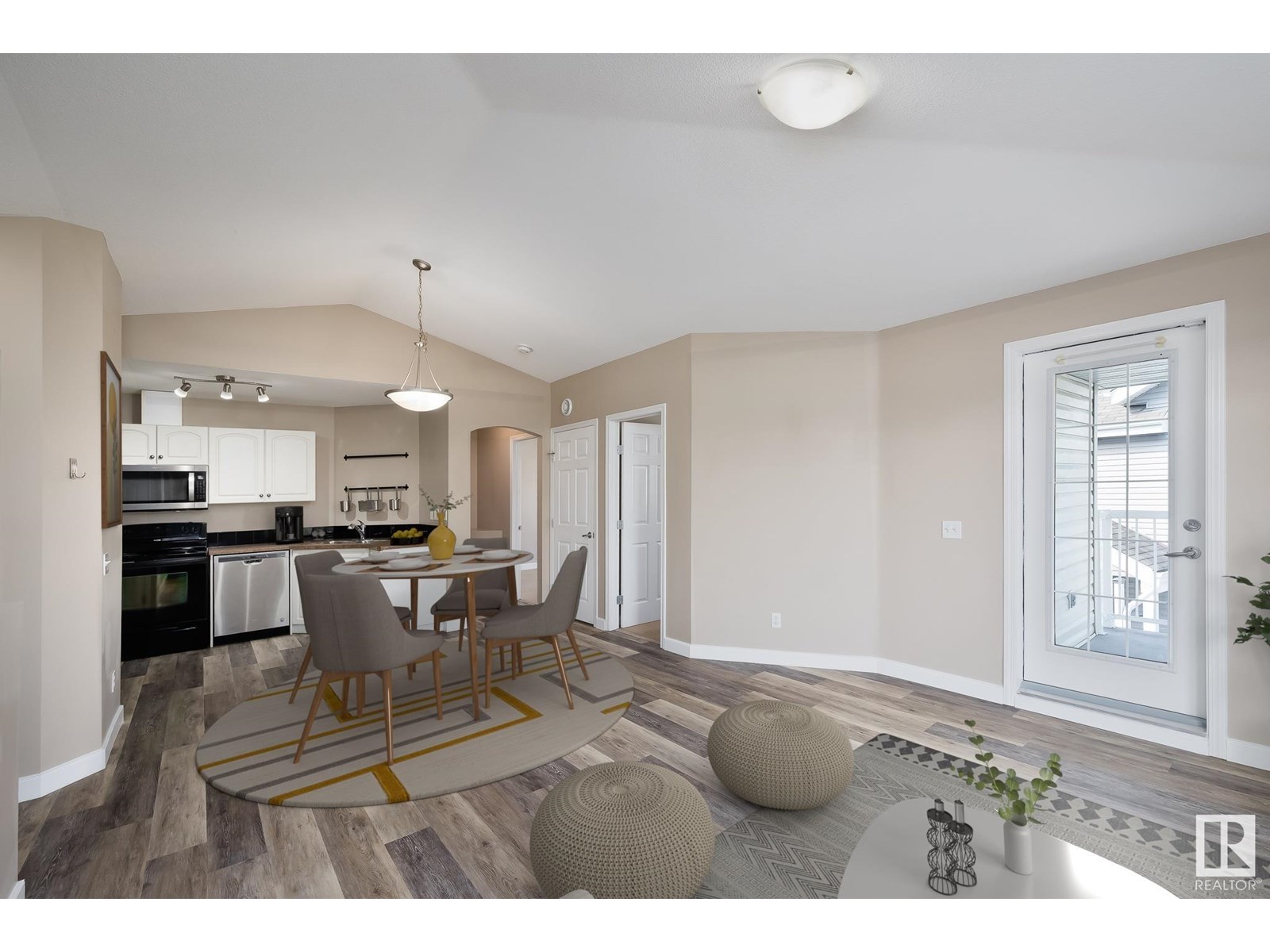 #36 150 EDWARDS DR SW