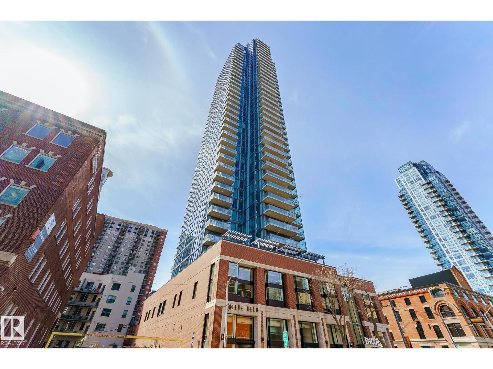 #1904 10180 103 ST NW