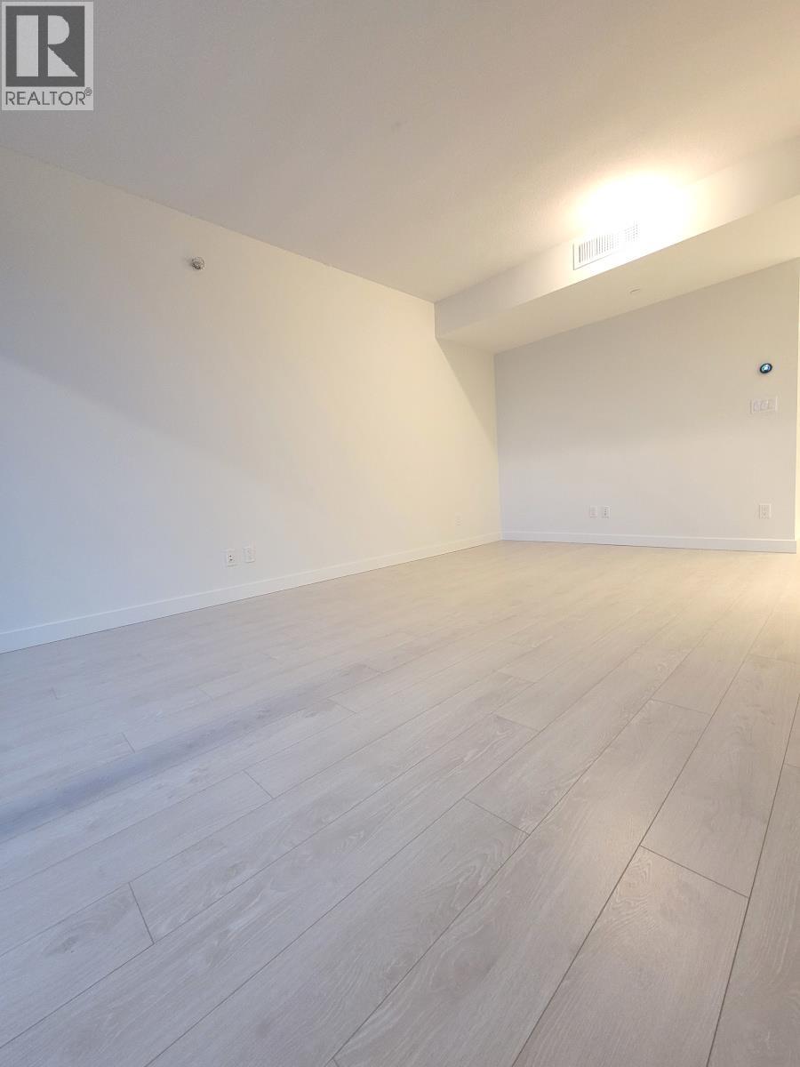 2609 4730 LOUGHEED HIGHWAY