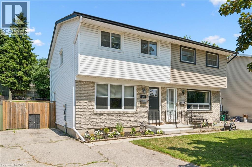 589 ELGIN Street N