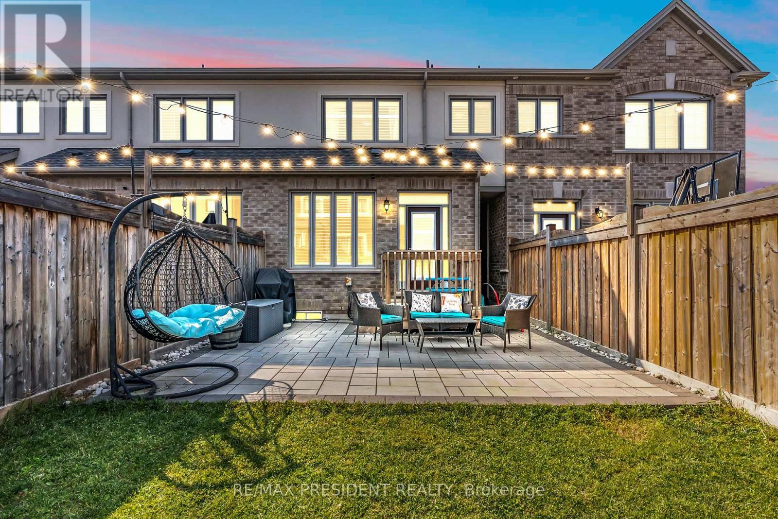 4 TEMPLE MANOR ROAD