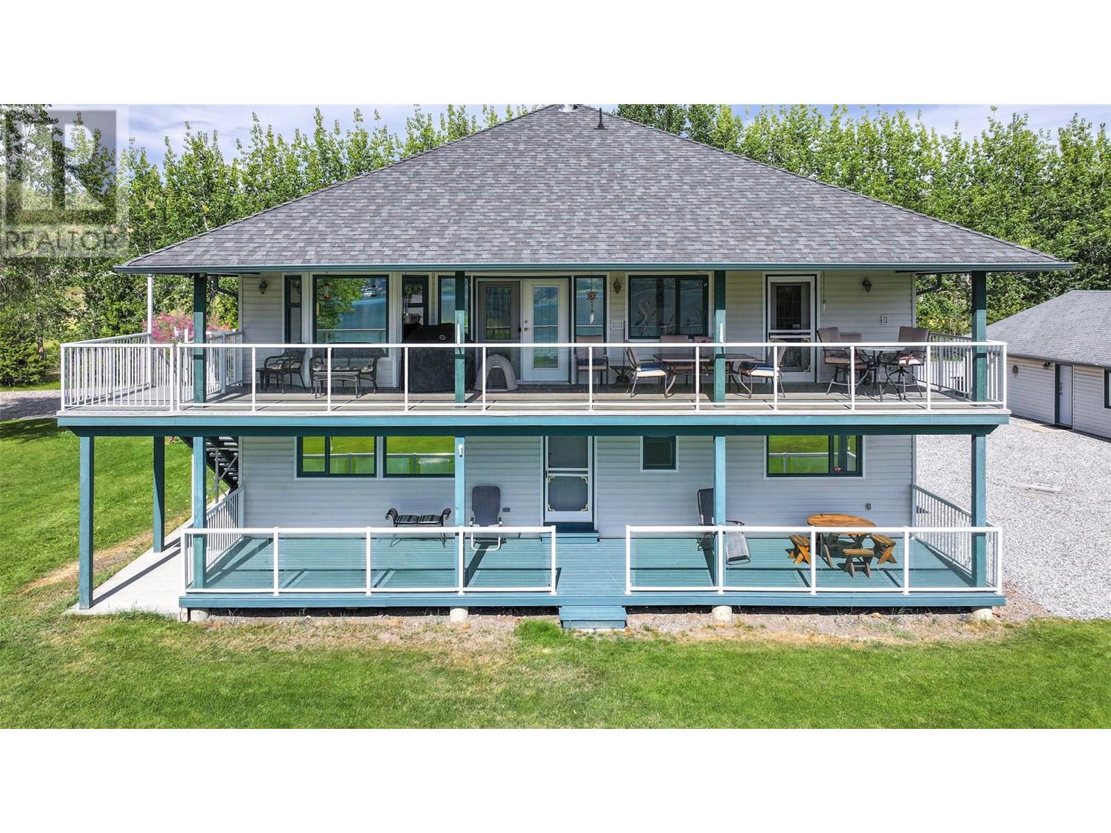 7821 Old Kamloops Road