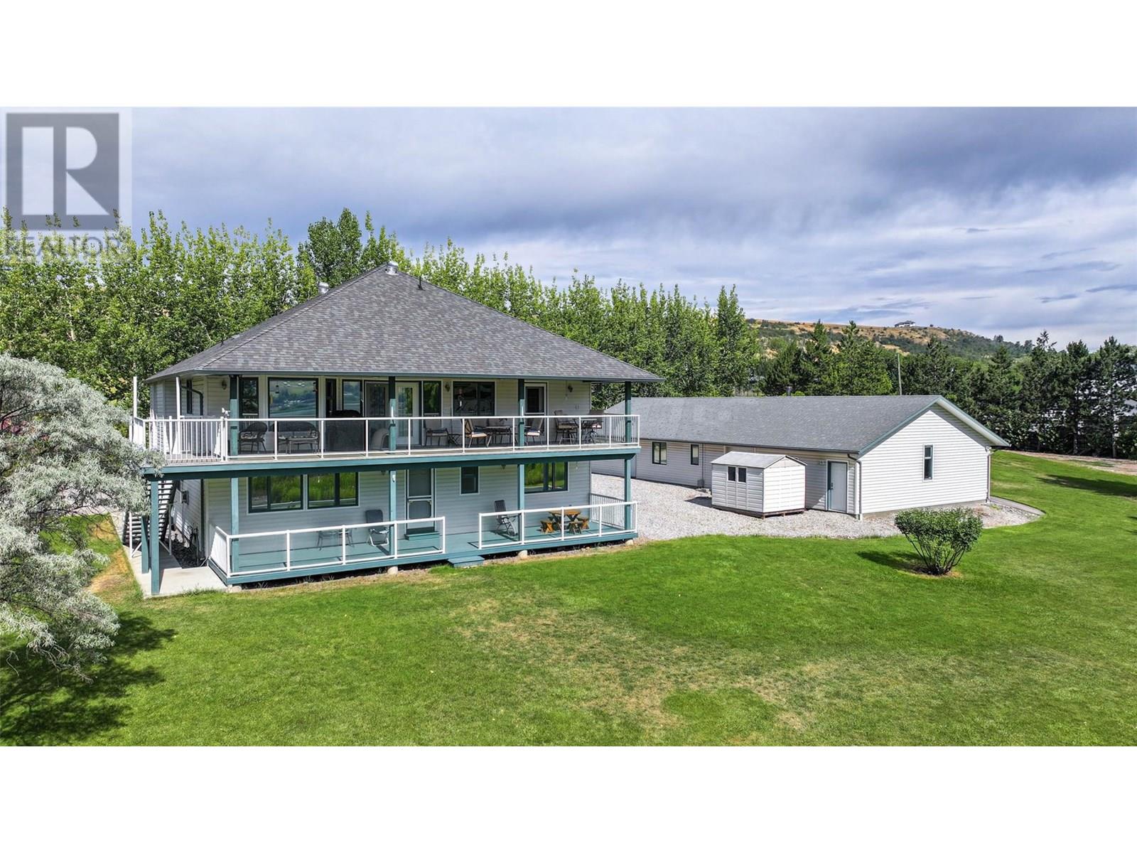 7821 Old Kamloops Road