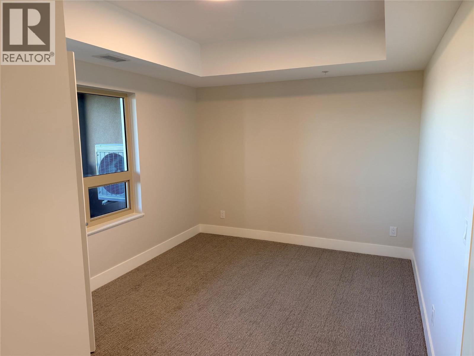 2171 Van Horne Drive Unit# 108