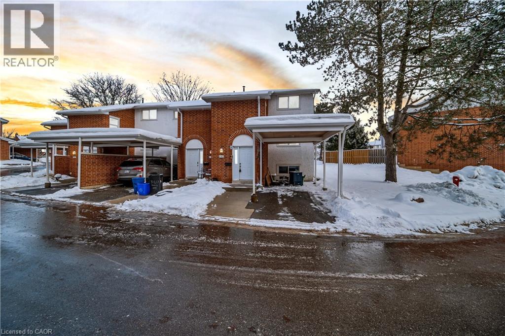 417 KEATS Way Unit# 4