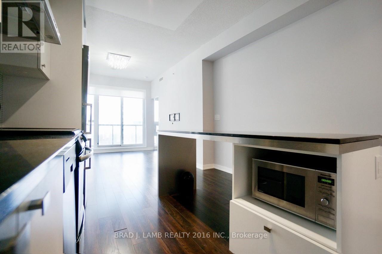 2211 - 51 EAST LIBERTY STREET