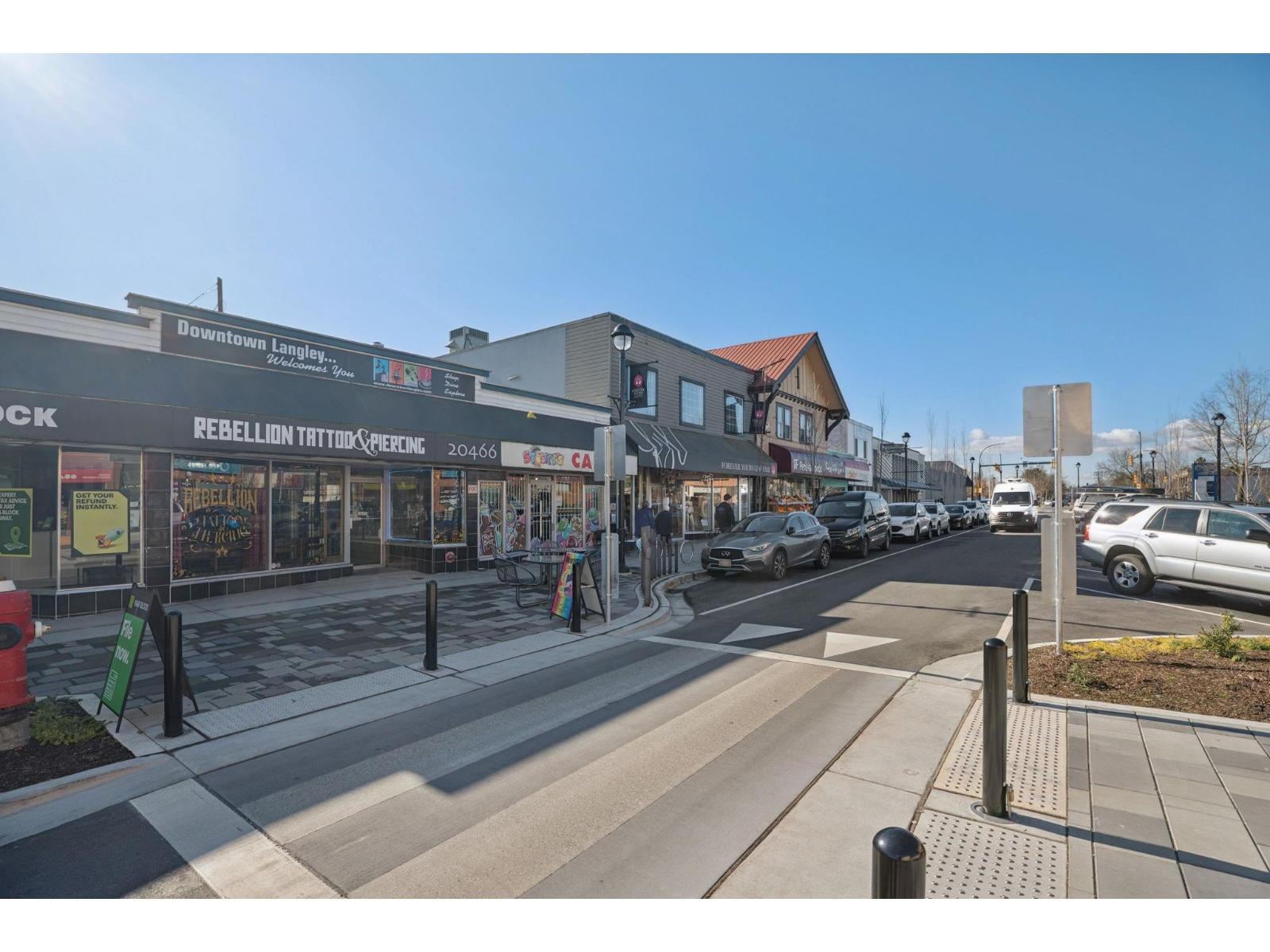 20466 FRASER HIGHWAY