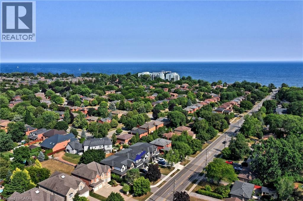 185 BURLOAK Drive