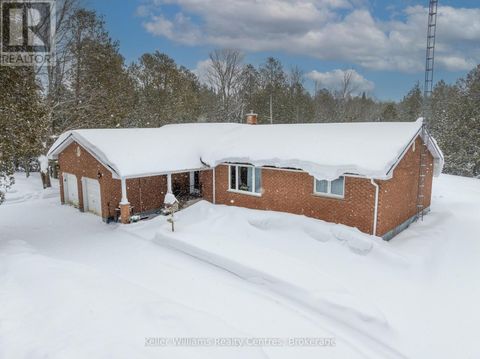 54 CORONATION STREET South Bruce Peninsula ON N0H2T0