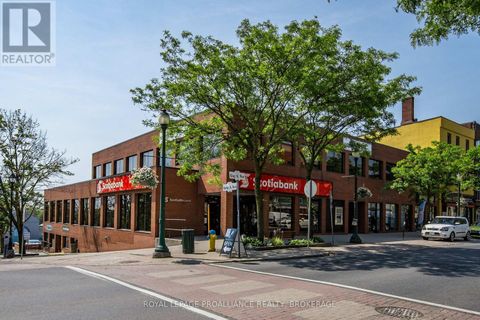 7 KING STREET W Brockville ON K6V3P7